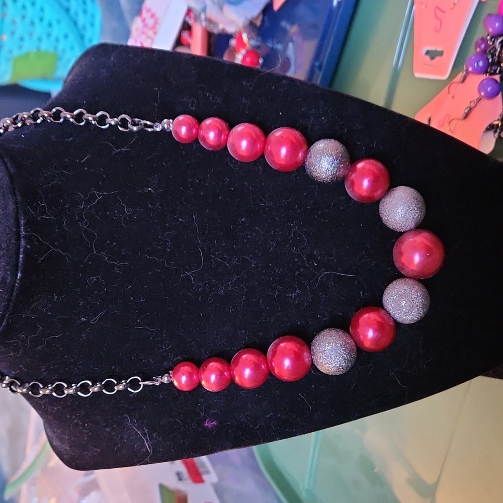 Cranberry Red & Glitter Beaded Necklace, Bracelet & Earring Set